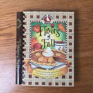 Gooseberry Patch Flavors of Fall Cookbook Autumn Recipes 2002 Spiral Bound 2007